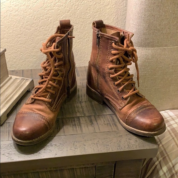 Steve Madden Charrie Boots 